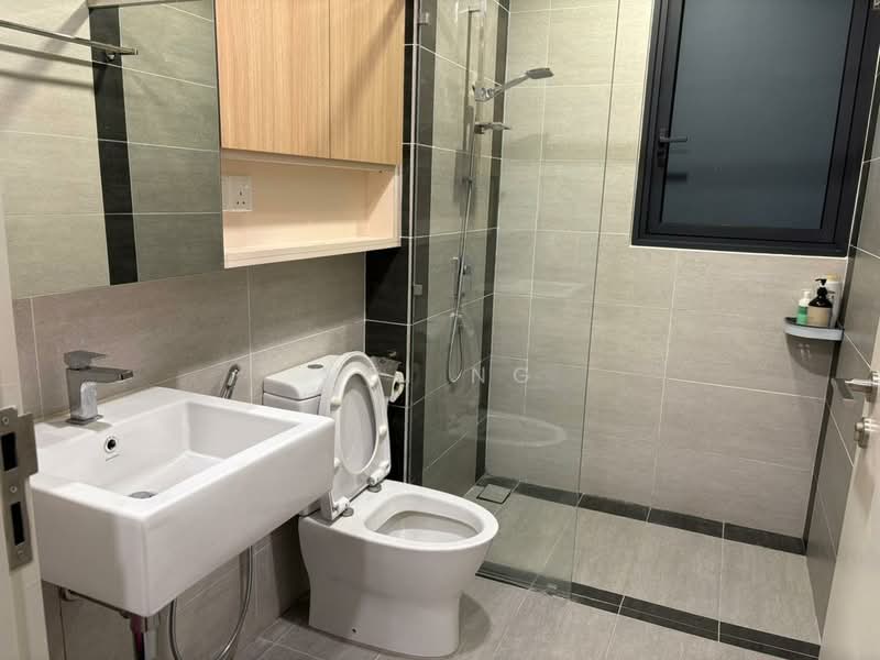 Servis Apartment untuk Dijual di Sunway Serene - Mei Ng - Bathroom - PropertyGuru.com.my
