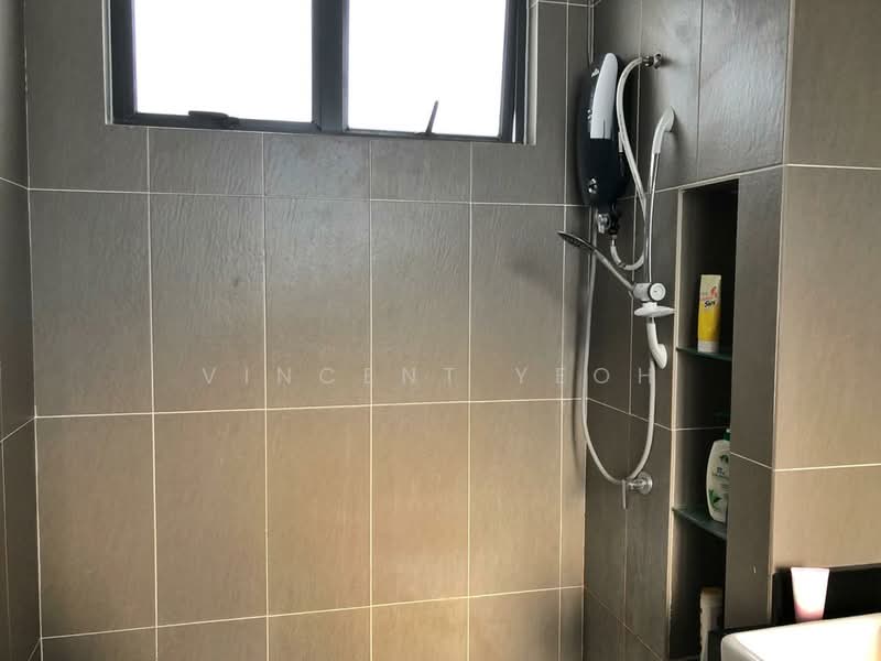 Service Residence for Sale at You Vista @ You City - Vincent Yeoh - Bathroom - PropertyGuru.com.my