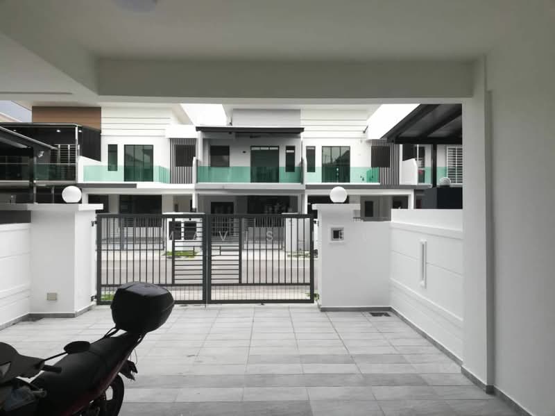 2-storey Terraced House for Rent in Taman Bestari Indah (Ulu Tiram) - Mavis Hew - Exterior - PropertyGuru.com.my
