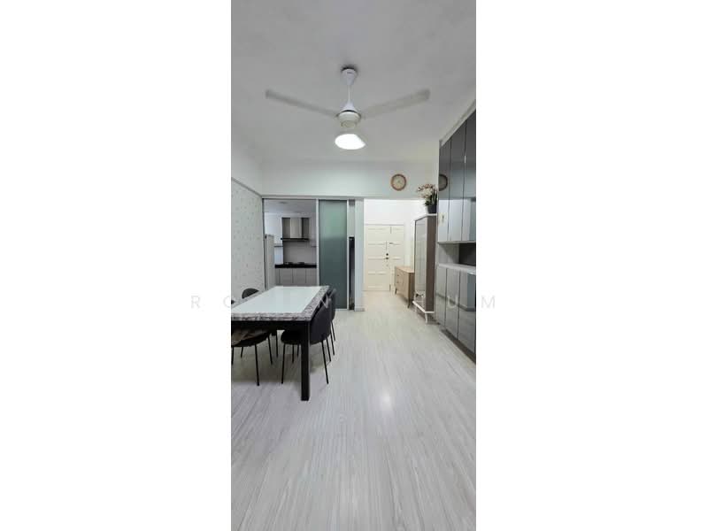 Apartment for Sale at Jalil Damai Apartments - Robin Chum - Dining Room - PropertyGuru.com.my