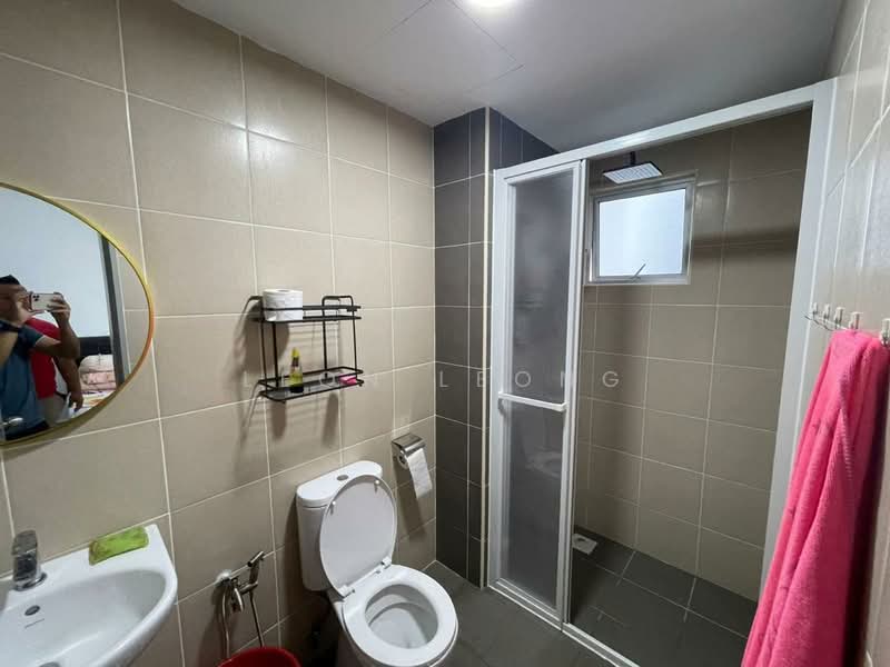 Servis Apartment untuk Disewa di Serviced Residence @ Razak City Residences (RC Residences) - Leon Leong - Bathroom - PropertyGuru.com.my