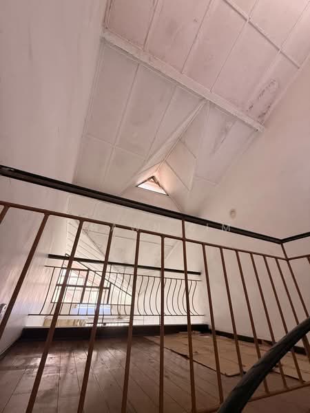 1.5-storey Terraced House for Sale in Taman Molek (Johor Bahru) - Shawn Lim - PropertyGuru.com.my