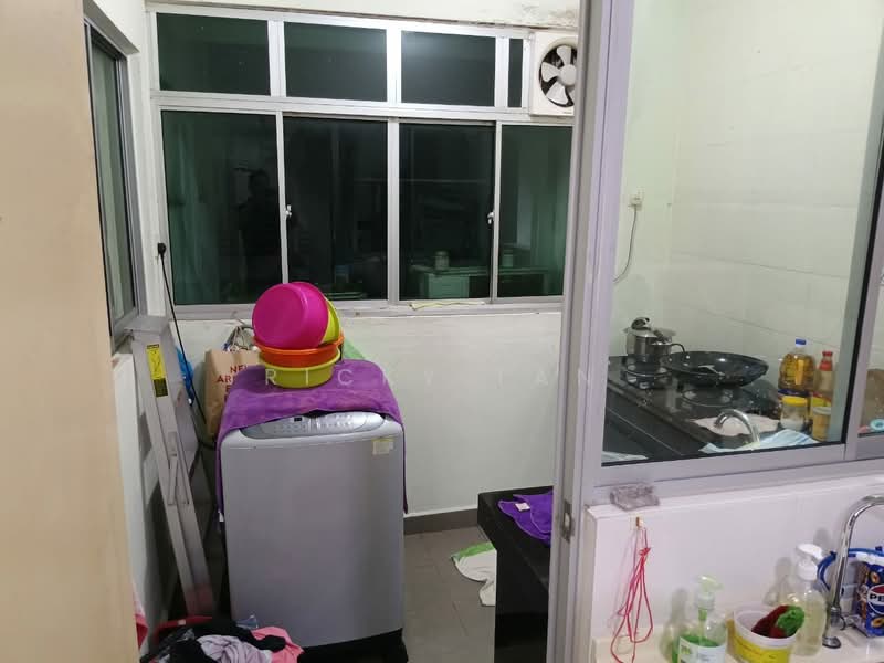 Condominium for Sale at Tiara ParkHomes - Ricky Tan - Kitchen - PropertyGuru.com.my