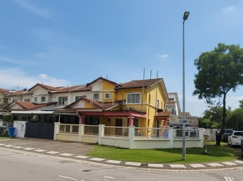 Rumah Teres 2 Tingkat untuk Dijual di Shah Alam (Selangor) - Darren Pue - Exterior - PropertyGuru.com.my