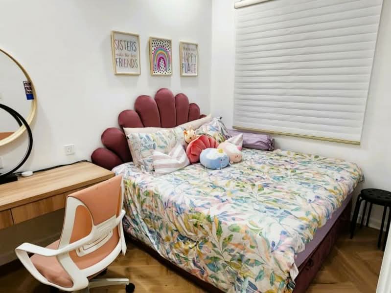 Condominium for Rent at Isle of Kamares - Lok Teh - Bedroom - PropertyGuru.com.my