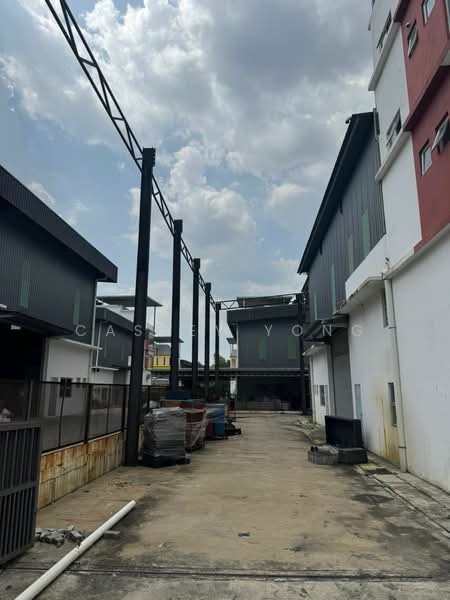Kilang untuk Disewa di Rawang (Selangor) - Cassey Yong - Exterior - PropertyGuru.com.my