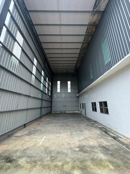 Kilang untuk Disewa di Rawang (Selangor) - Cassey Yong - Exterior - PropertyGuru.com.my