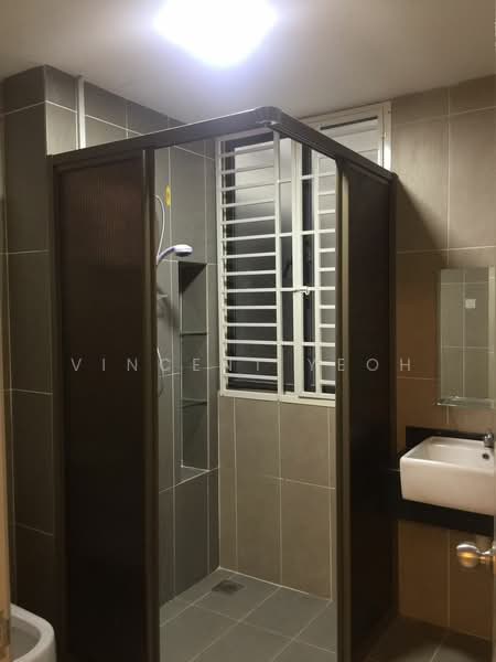 Service Residence for Sale at You Vista @ You City - Vincent Yeoh - Bathroom - PropertyGuru.com.my