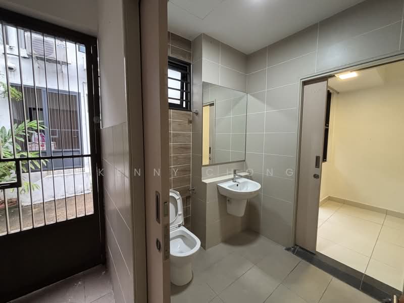 Terraced House for Rent in Shah Alam (Selangor) - Kenny Chong - Bathroom - PropertyGuru.com.my
