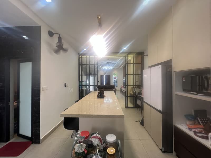 Rumah Teres 2 Tingkat untuk Disewa di Bandar Rimbayu (Telok Panglima Garang) - Miki You - Kitchen - PropertyGuru.com.my