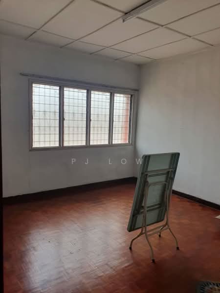 Rumah Teres 2 Tingkat untuk Disewa di Taman Connaught (Cheras) - PJ Low - Interior - PropertyGuru.com.my