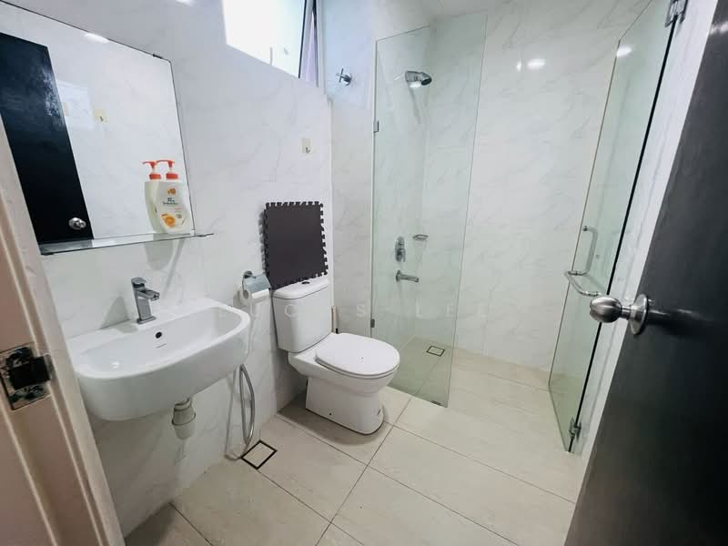 Service Residence for Rent at Twin Galaxy (Dwi Galaksi) - Lucas Lee - Bathroom - PropertyGuru.com.my