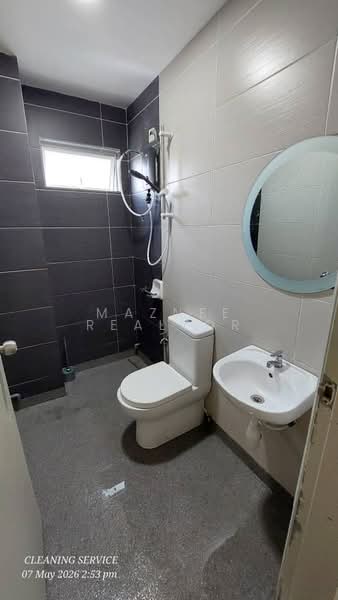 Kondominium untuk Disewa di Ehsan Residence - Maznee Realtor - Bathroom - PropertyGuru.com.my