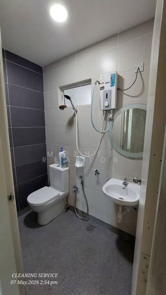 Kondominium untuk Disewa di Ehsan Residence - Maznee Realtor - Bathroom - PropertyGuru.com.my
