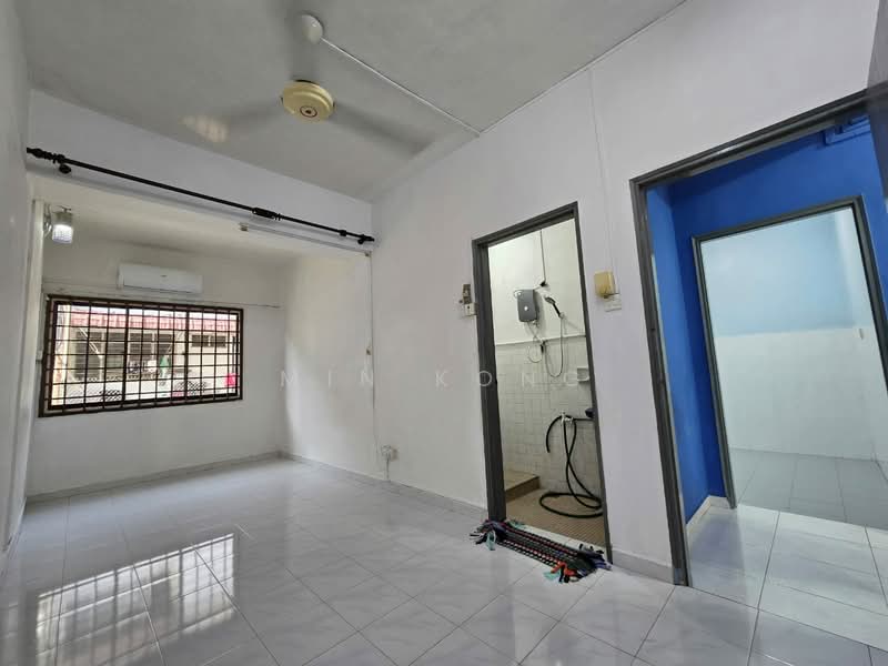 2-storey Terraced House for Rent in Taman Perling (Perling) - Min Kong - Interior - PropertyGuru.com.my