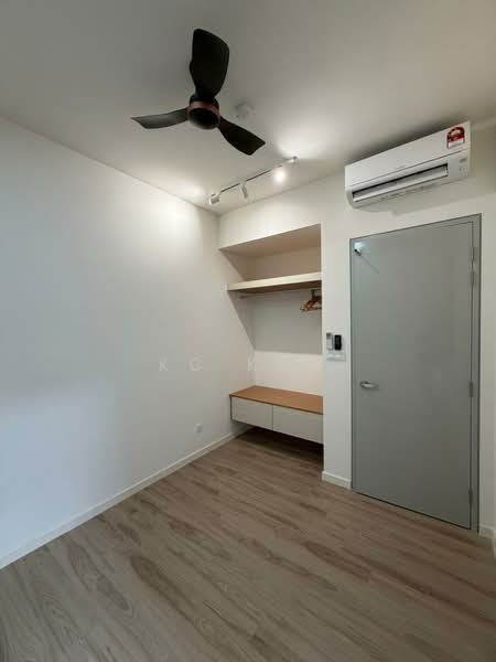 Service Residence for Rent at Emerald 9 - KC KAW - Interior - PropertyGuru.com.my