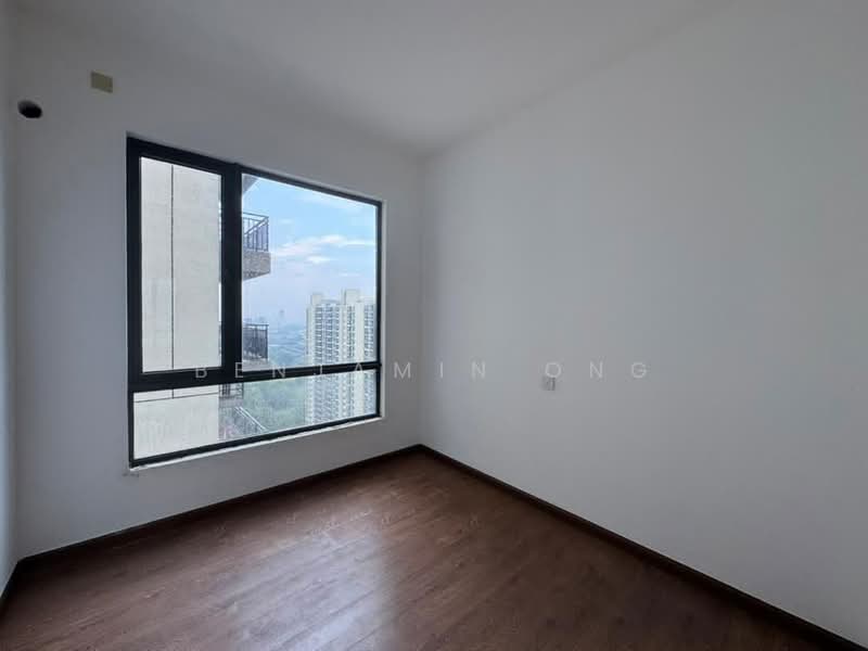 Servis Apartment untuk Dijual di Country Garden Central Park - Benjamin Ong - View - PropertyGuru.com.my
