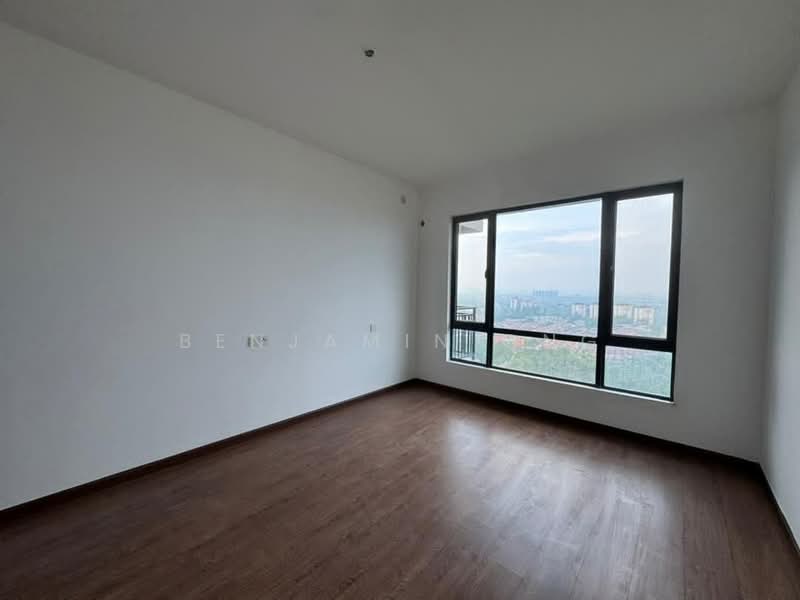 Servis Apartment untuk Dijual di Country Garden Central Park - Benjamin Ong - View - PropertyGuru.com.my
