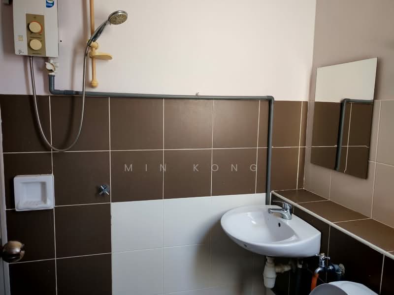 2-storey Terraced House for Rent in Taman Setia Indah (Tebrau) - Min Kong - Bathroom - PropertyGuru.com.my