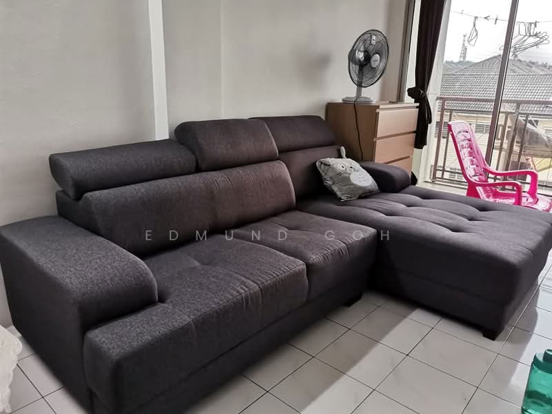 Flat for Rent at Putra Ria Apartment - Edmund Goh - Living Room - PropertyGuru.com.my