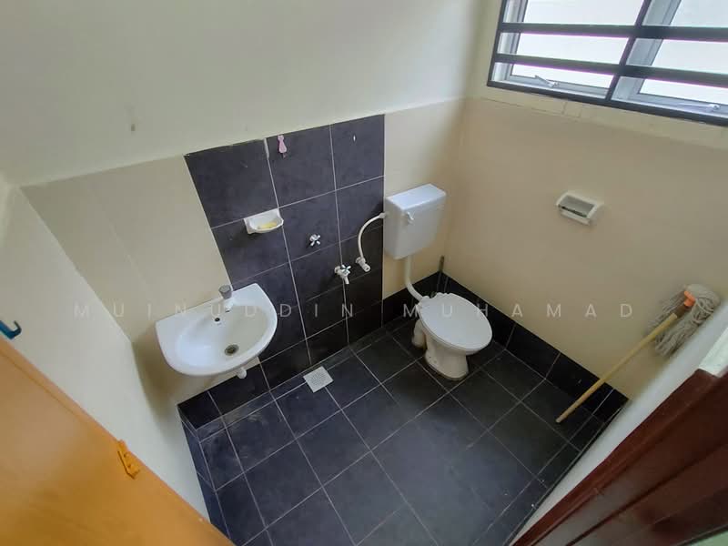 Rumah Teres 1 Tingkat untuk Dijual di Sitiawan (Perak) - Muinuddin Muhamad - Bathroom - PropertyGuru.com.my