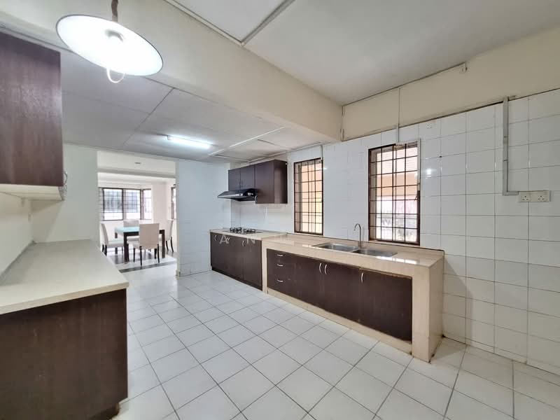 Bungalow for Rent in Petaling Jaya (Selangor) - Ann . - Kitchen - PropertyGuru.com.my