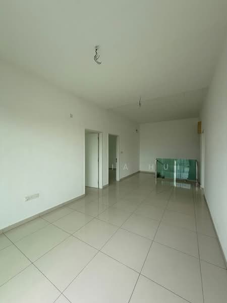 Rumah Teres 2 Tingkat untuk Dijual di Bandar Sri Sendayan (Negeri Sembilan) - Ong Jia Hui - Living Room - PropertyGuru.com.my