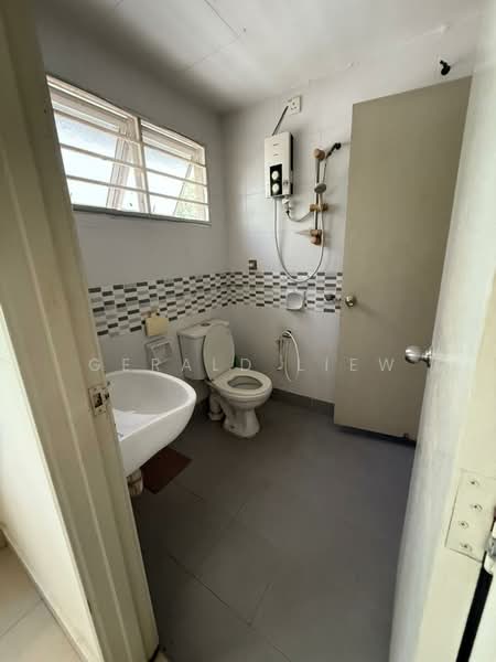 3-storey Terraced House for Sale in Bukit Jalil (Kuala Lumpur) - Gerald Liew - Bathroom - PropertyGuru.com.my