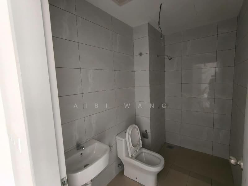 Service Residence for Sale at Amber Cove - Aibi Wang - Bathroom - PropertyGuru.com.my