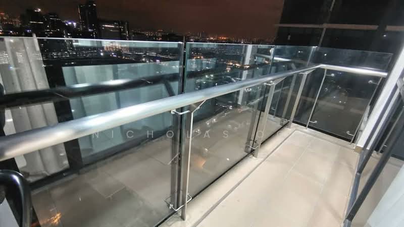 Servis Apartment untuk Disewa di Pacific Star - Nicholas Ooi - Balcony - PropertyGuru.com.my