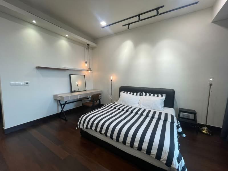 Servis Apartment untuk Disewa di Banyan Tree Signatures - Steven Leaw - Master Bedroom - PropertyGuru.com.my