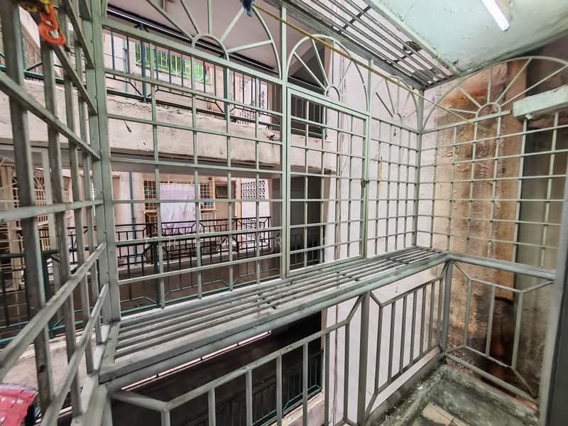 Kondominium untuk Dijual di Genting Court Condominium - Trevor Chai - Balcony - PropertyGuru.com.my