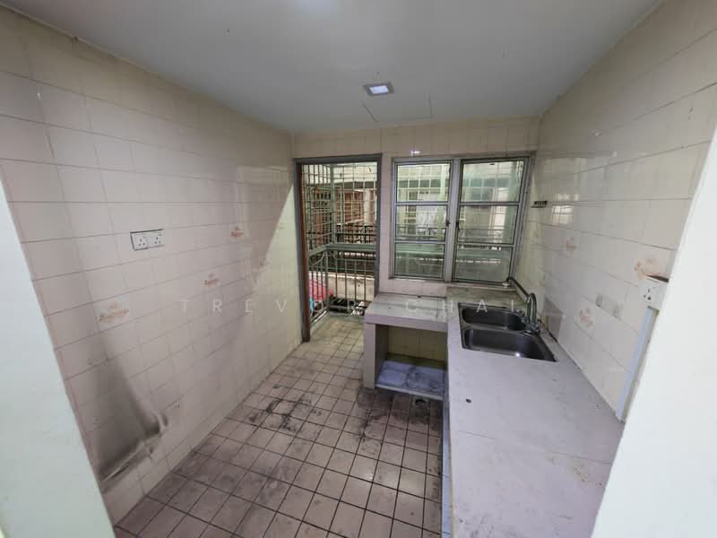 Kondominium untuk Dijual di Genting Court Condominium - Trevor Chai - Kitchen - PropertyGuru.com.my