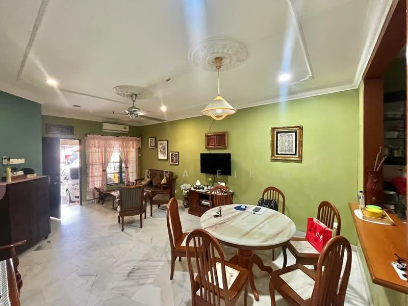 Townhouse for Sale in Alam Damai (Cheras) - Nurra Eikin - PropertyGuru.com.my