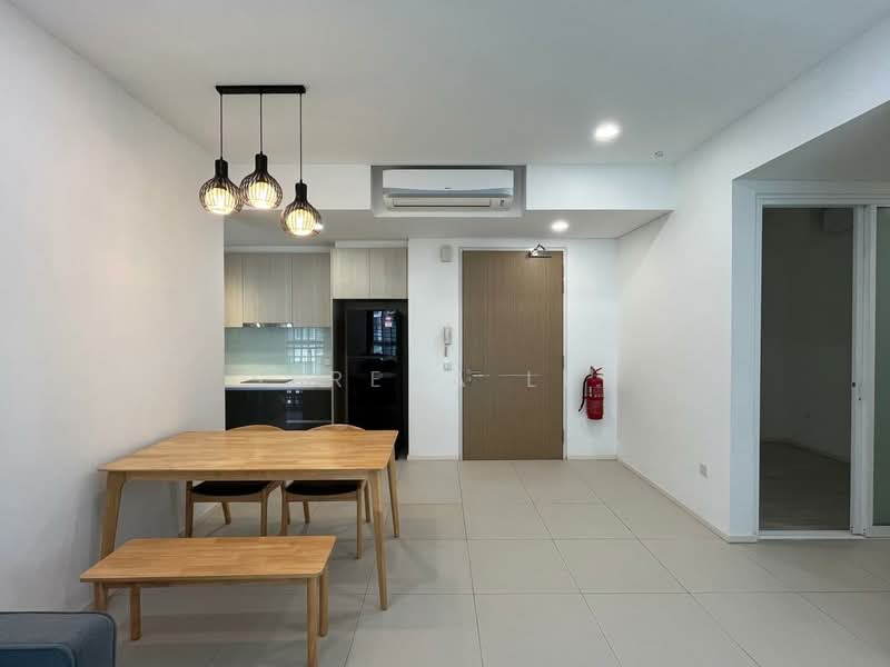 Servis Apartment untuk Disewa di Cantara Residences - Serena Lee - Dining Room - PropertyGuru.com.my