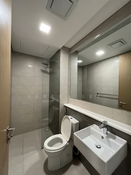 Servis Apartment untuk Disewa di Cantara Residences - Serena Lee - Bathroom - PropertyGuru.com.my