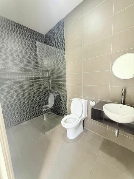Semi-Detached House for Sale in Eco Spring (Johor Bahru) - Karl Lim - Bathroom - PropertyGuru.com.my