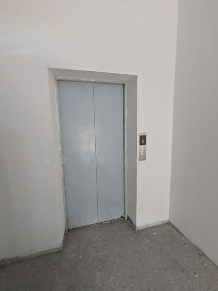 Kedai / Pejabat untuk Disewa di Batu Caves (Selangor) - Ho Su Jian - Corridor - PropertyGuru.com.my