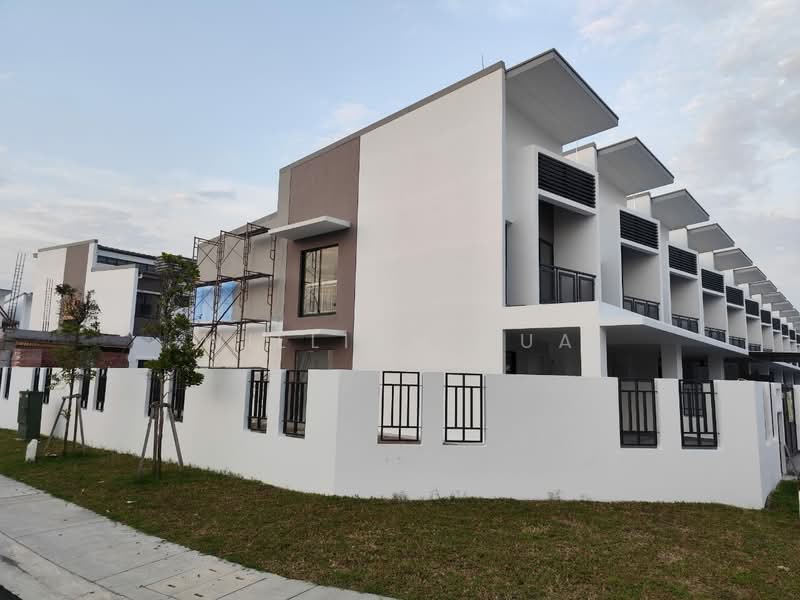 Rumah Teres 2 Tingkat untuk Dijual di Telok Panglima Garang (Selangor) - William Pua - PropertyGuru.com.my
