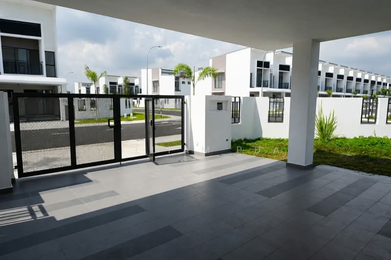 Rumah Teres 2 Tingkat untuk Dijual di Telok Panglima Garang (Selangor) - William Pua - PropertyGuru.com.my