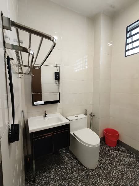 2-storey Terraced House for Sale in Klang (Selangor) - Liza AB - Bathroom - PropertyGuru.com.my