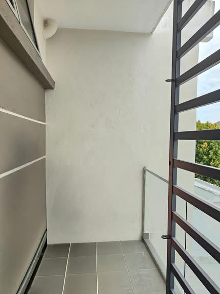 2-storey Terraced House for Sale in Klang (Selangor) - Liza AB - Balcony - PropertyGuru.com.my