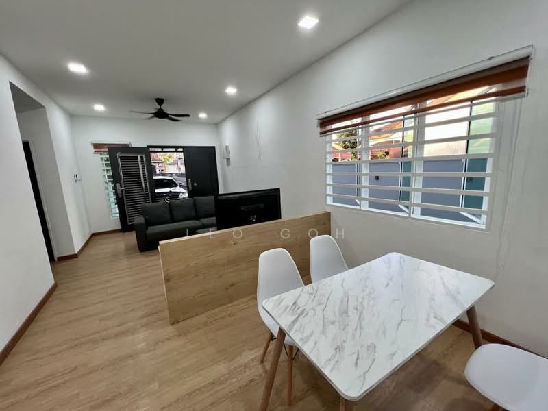 Rumah Teres 1 Tingkat untuk Disewa di Seremban (Negeri Sembilan) - Leo Goh - Living Room - PropertyGuru.com.my