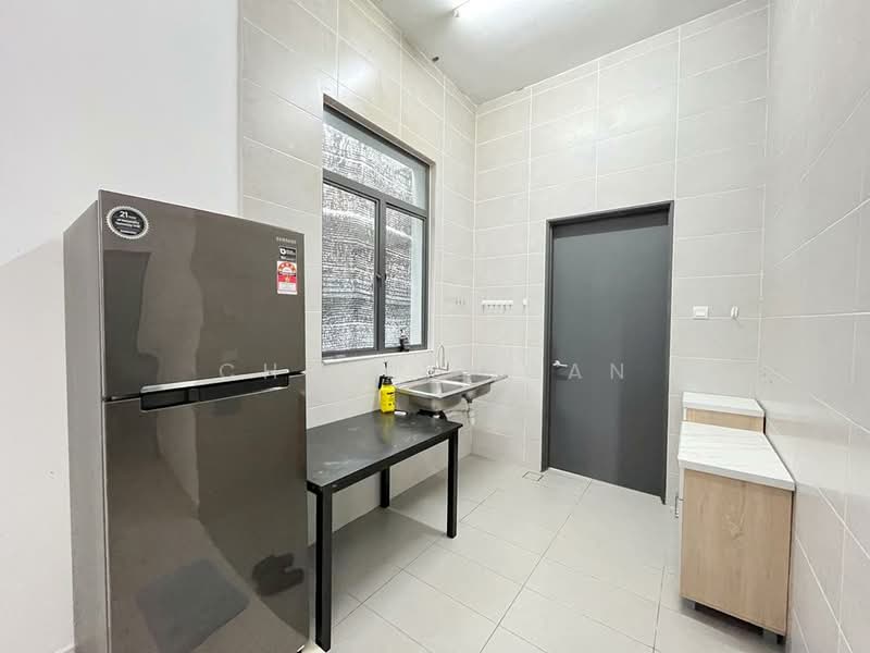 Semi-Detached House for Rent in Canary Garden (Klang) - Charlie Gan - Kitchen - PropertyGuru.com.my