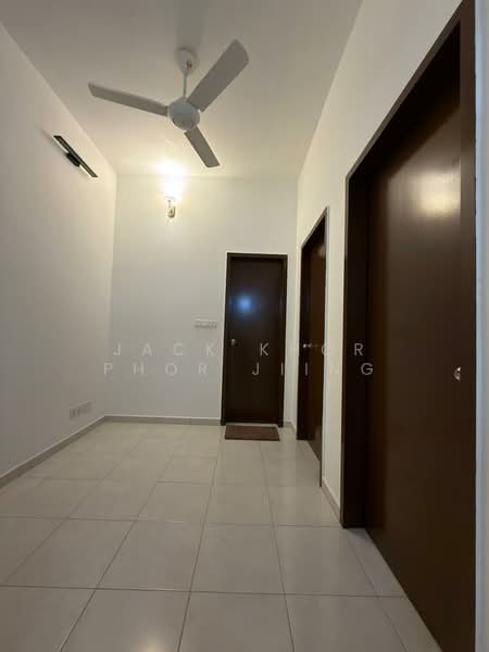 2-storey Terraced House for Sale in Seksyen U13 (Setia Alam) - Jack Khor Phor Jiing - Corridor - PropertyGuru.com.my