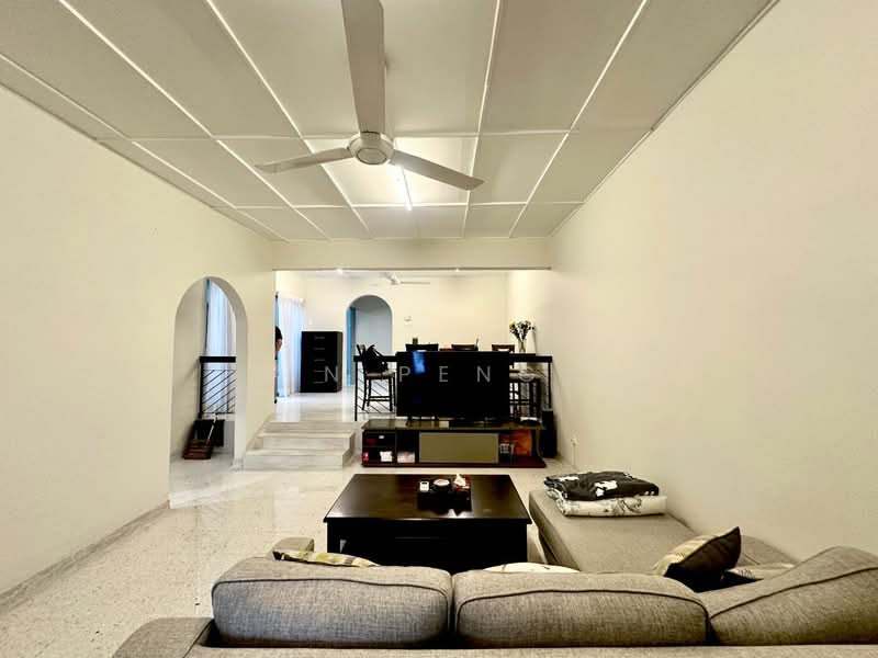 1-storey Terraced House for Sale in Taman Tun Dr Ismail (Kuala Lumpur) - Yin Peng . - Living Room - PropertyGuru.com.my