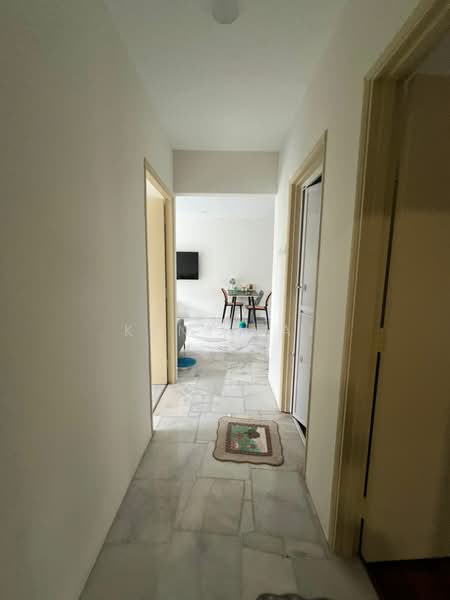 Apartment for Sale at D' Kiara Apartment - Kent Lai - Corridor - PropertyGuru.com.my