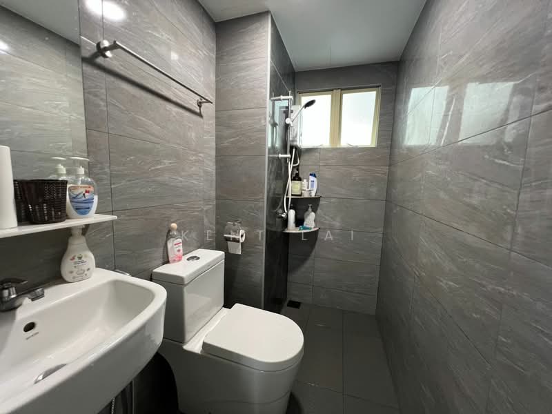 Apartment for Sale at D' Kiara Apartment - Kent Lai - Bathroom - PropertyGuru.com.my