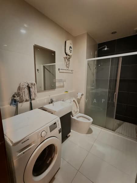 Condominium for Rent at Amberside @ Country Garden Danga Bay - Alfred Yap - Bathroom - PropertyGuru.com.my