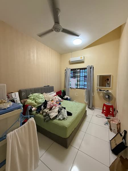 1-storey Terraced House for Sale in Bandar Putra (Kulai) - Peggie Chua - Bedroom - PropertyGuru.com.my